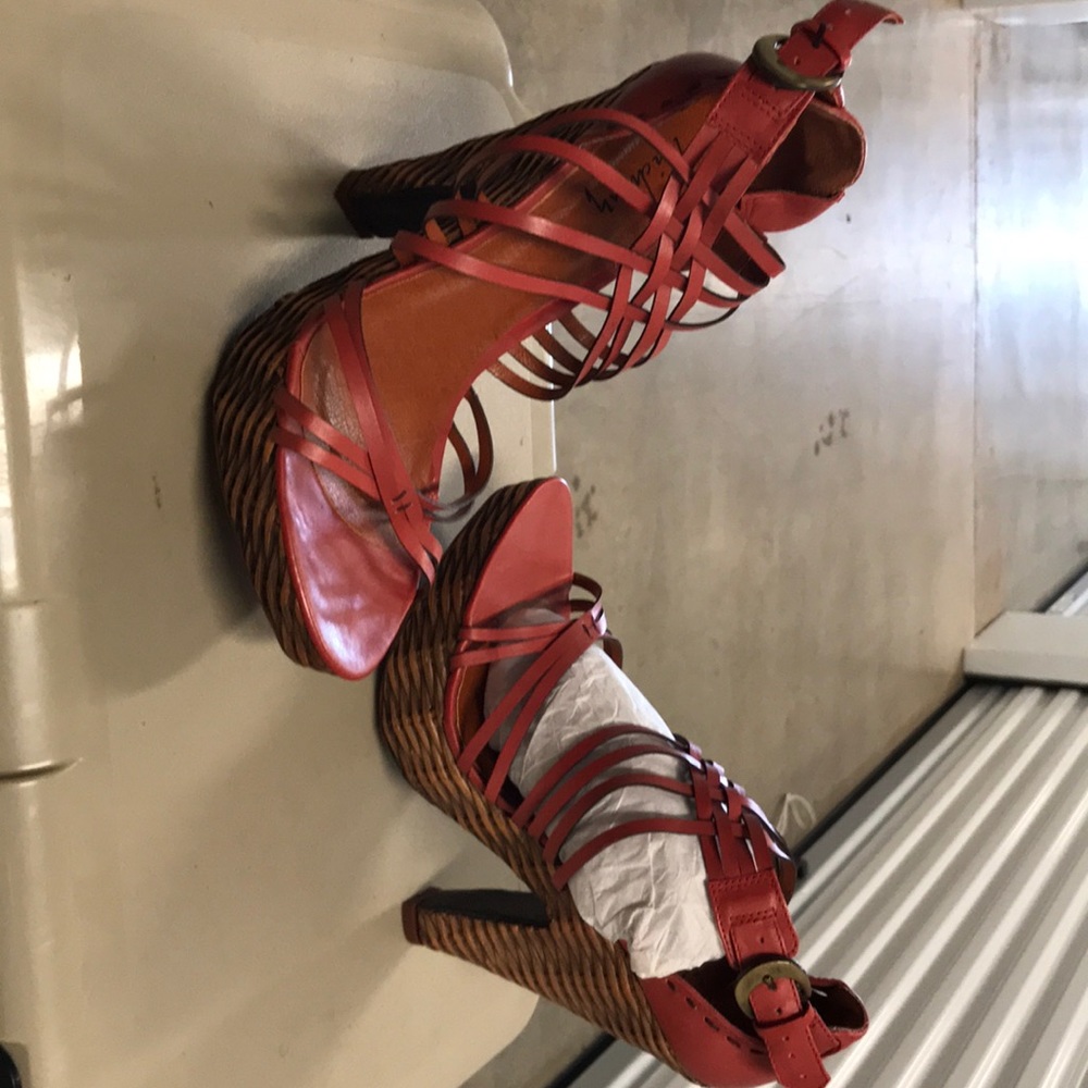 Lady fashion shoe
